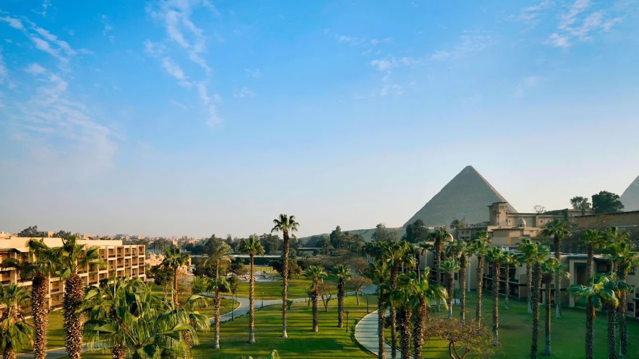 Best Luxury Hotels with Pyramid Views | Tour Egypt Club